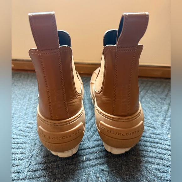 Stella McCartney Duck City Boots - Tan - Picture 4 of 6